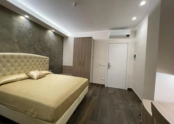 Oda ve Kahvaltı Le Ninfee 4*